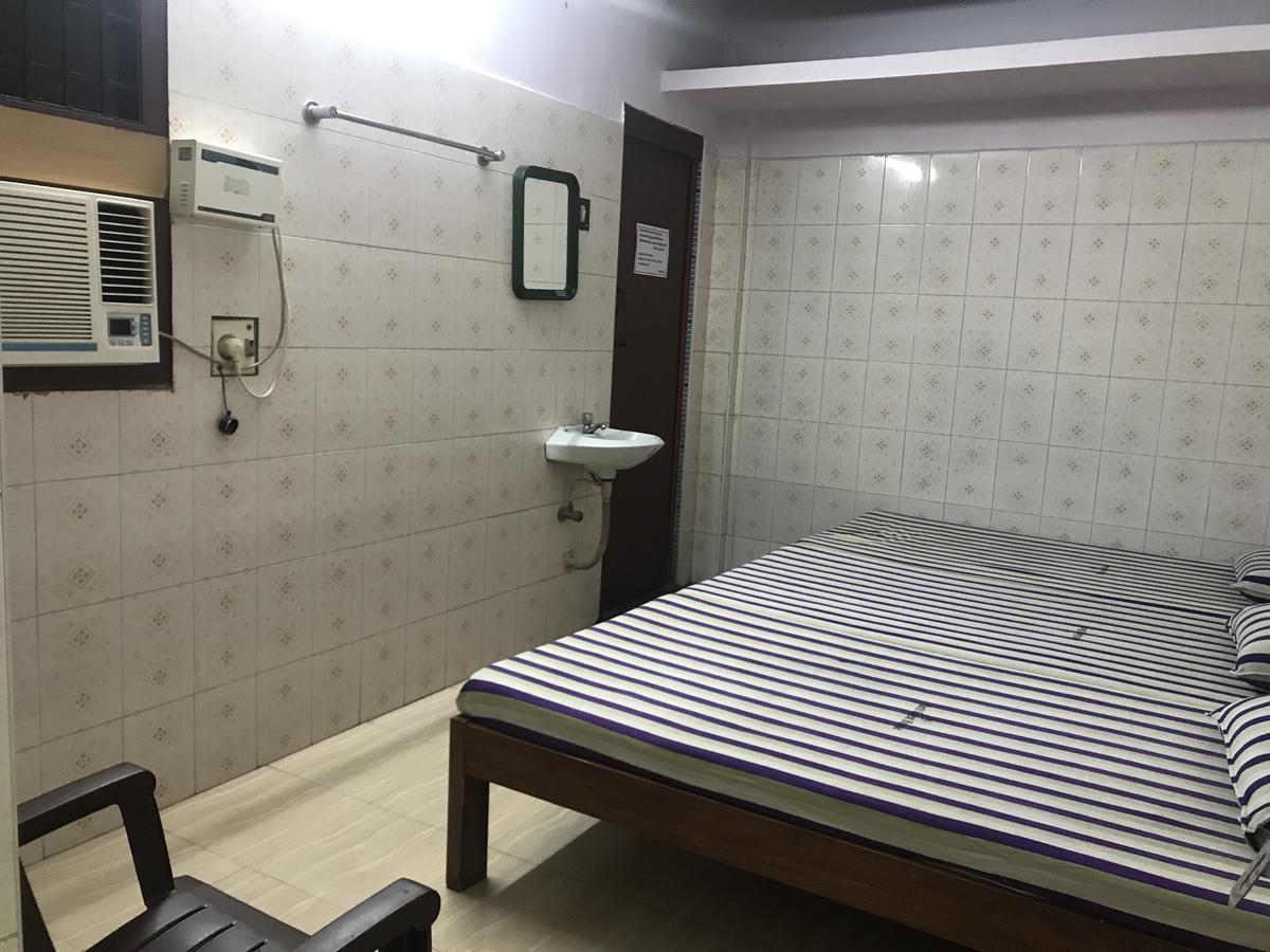 Merit Guest House Ченай Екстериор снимка